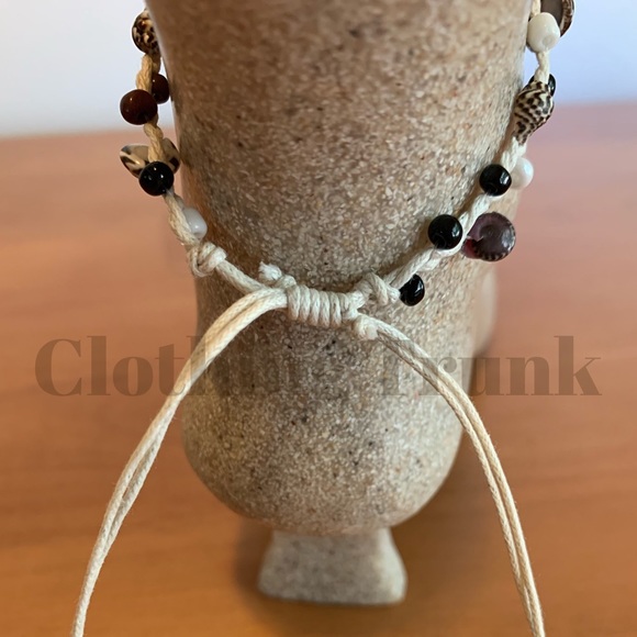Mini Sea Shell Macrame Anklet –  Natural Adjustable Beach Boho Jewelry - Picture 5 of 5